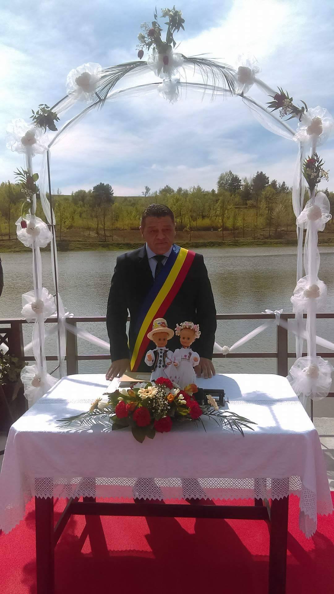 Burse pentru elevii și studenții din Homoroade