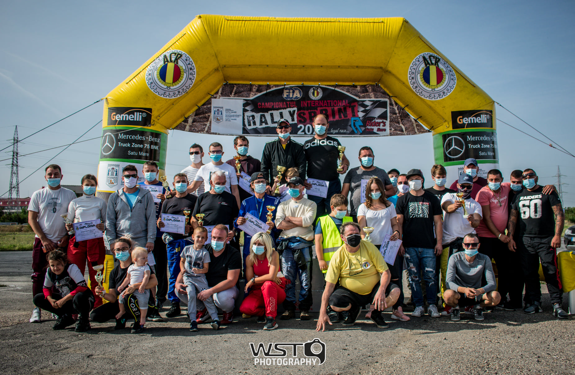 Sătmărenii la înălţime pe circuitul de la Arad