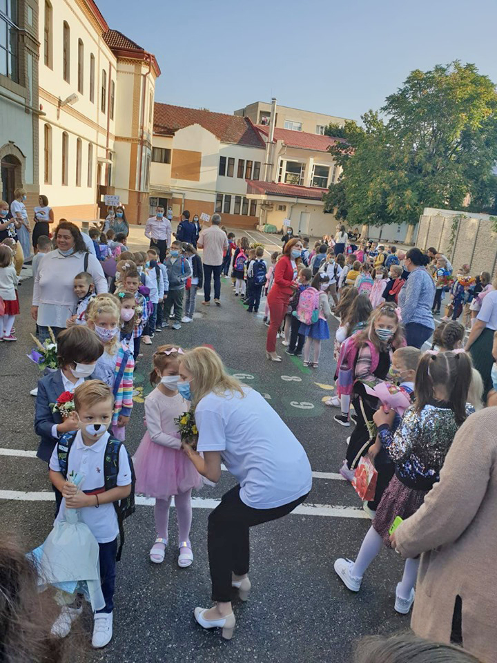 A început școala!!!