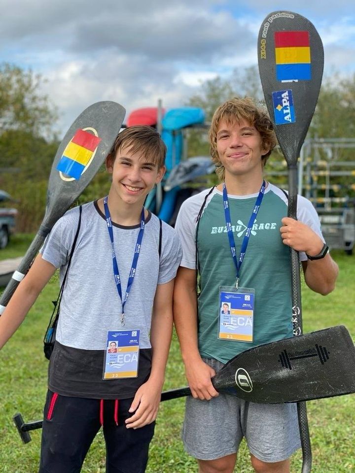 Sportivii sătmăreni de la Caiac SMile reprezintă România