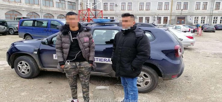 Doi migranți din Libia, reținuți de polițiștii sătmăreni  la frontiera cu Ungaria