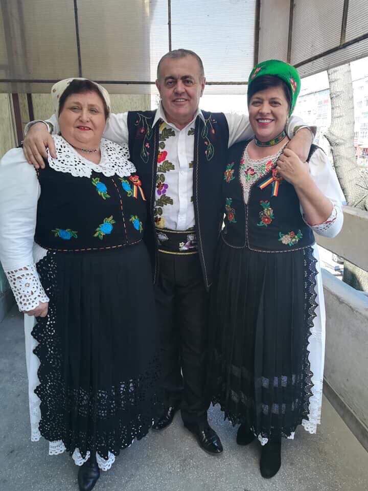 Particularităţile portului popular codrenesc