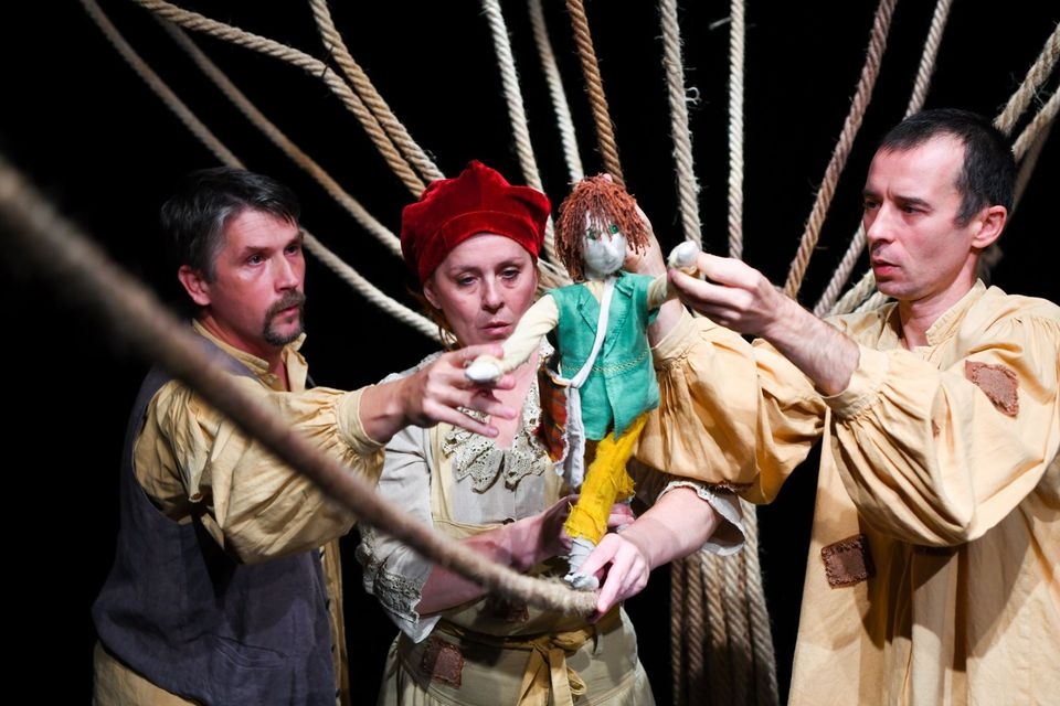 Spectacole de teatru pentru toate categoriile de vârstă