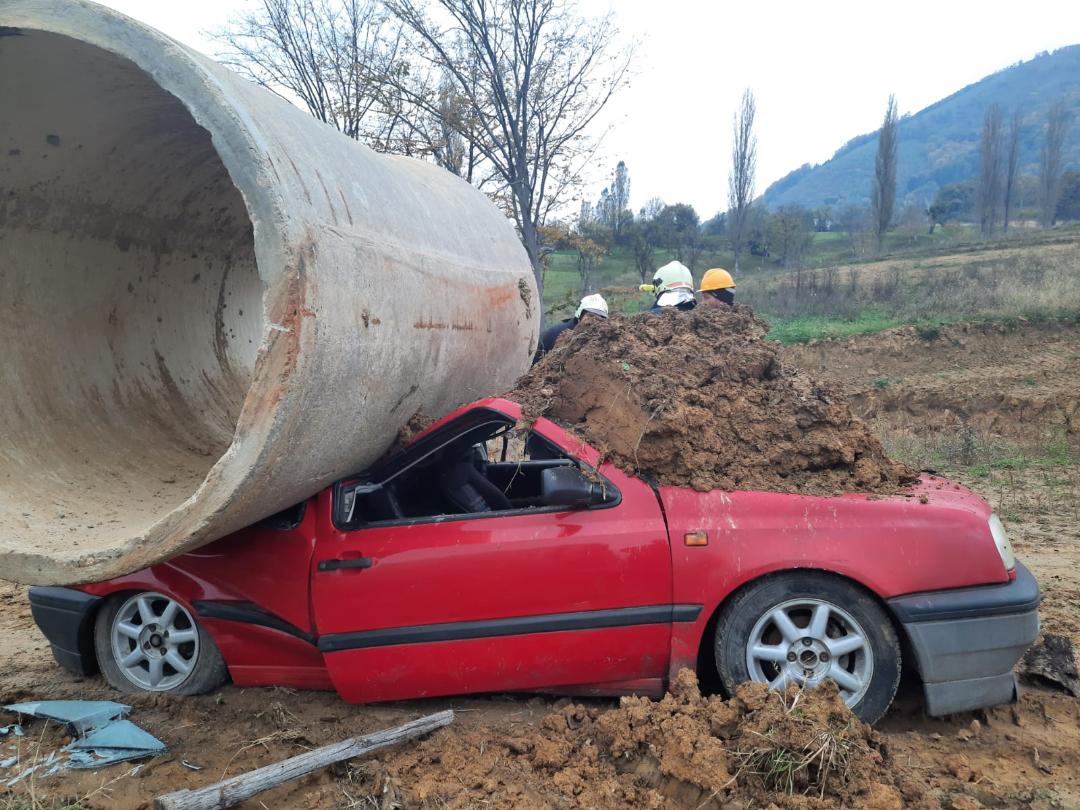 Cutremurul și alunecările de pământ de la Cămărzana nu au produs victime importante