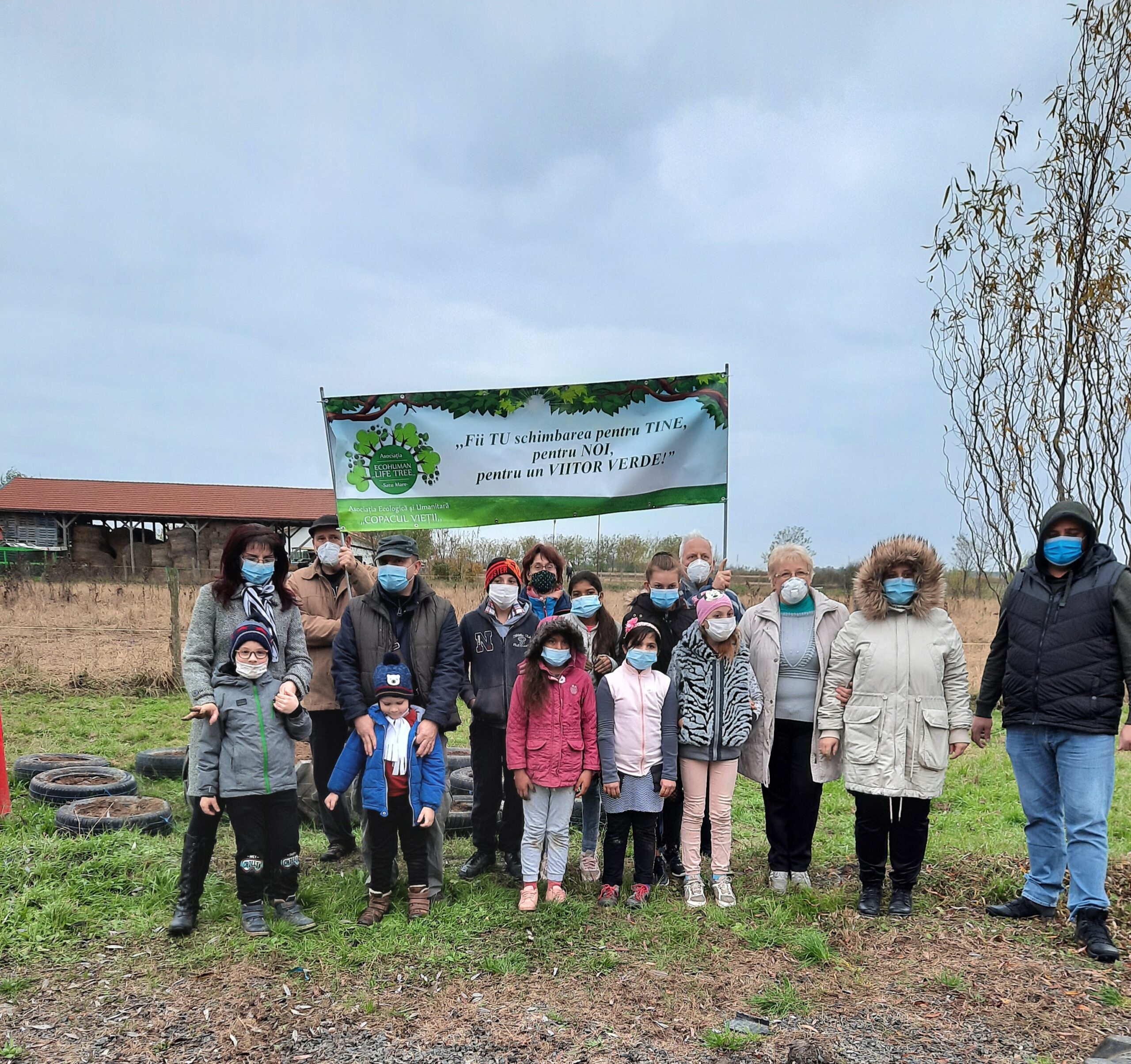 Parc comunitar realizat Asociația Ecologică și Umanitară ,,COPACUL VIEȚII”