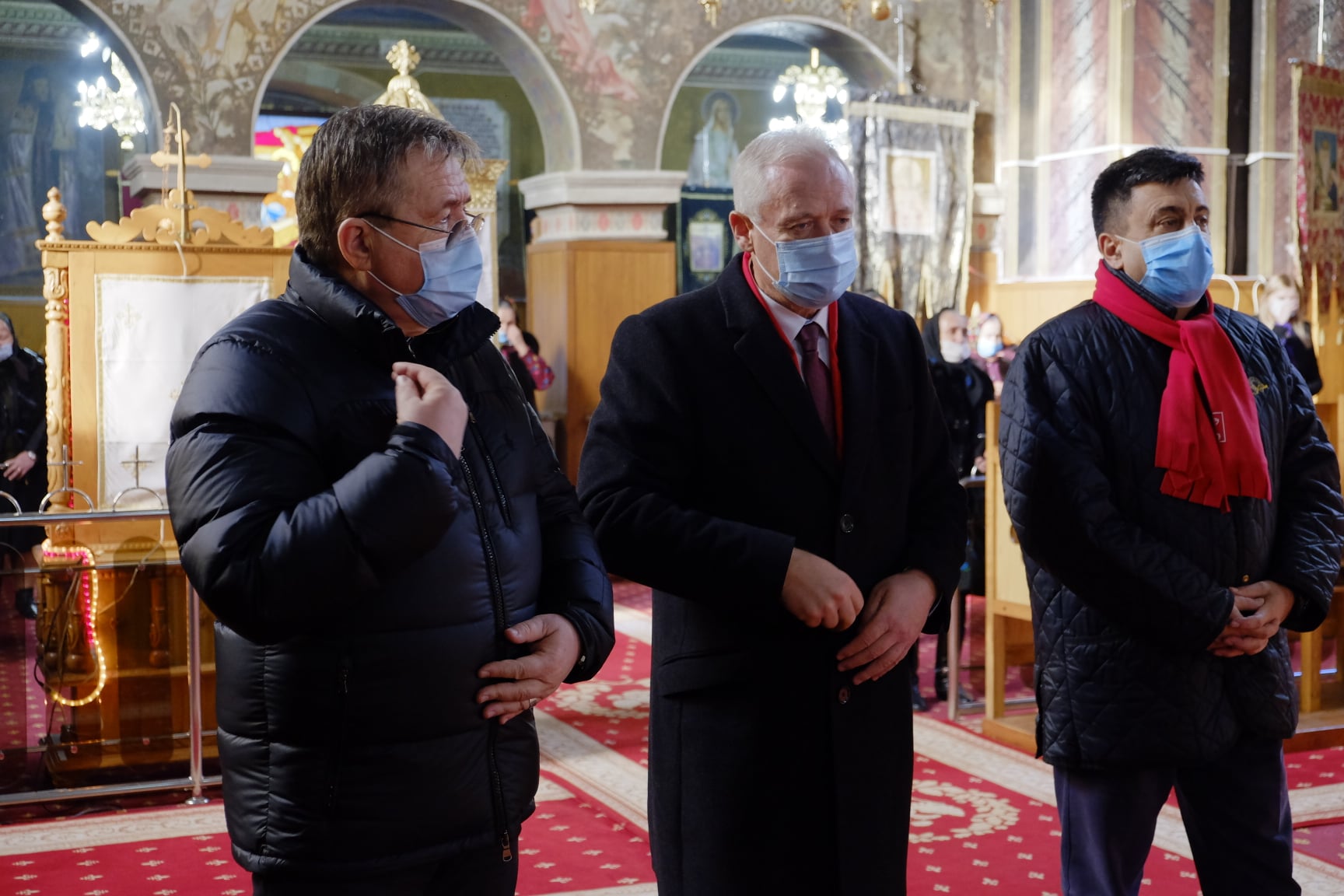 Candidații PSD, în mijlocul credincioșilor din Țara Oașului