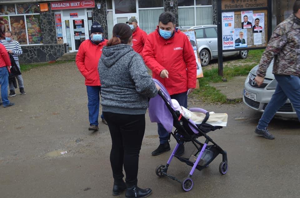 Radu Roca primit cu căldură în țara Codrului