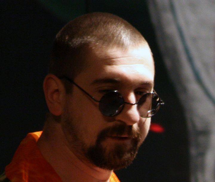 NEVEDEM LA TV. Actorul Romul Moruțan: “atâta timp cât va exista omul, va exista și arta”