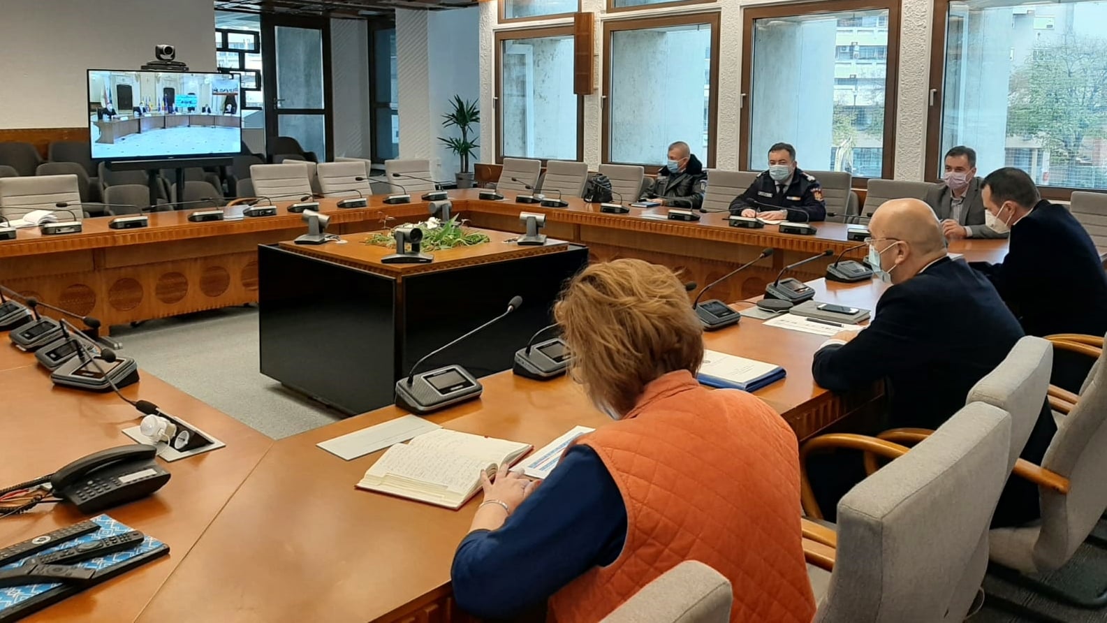 Ședință anti-covid cu prefecții din țară