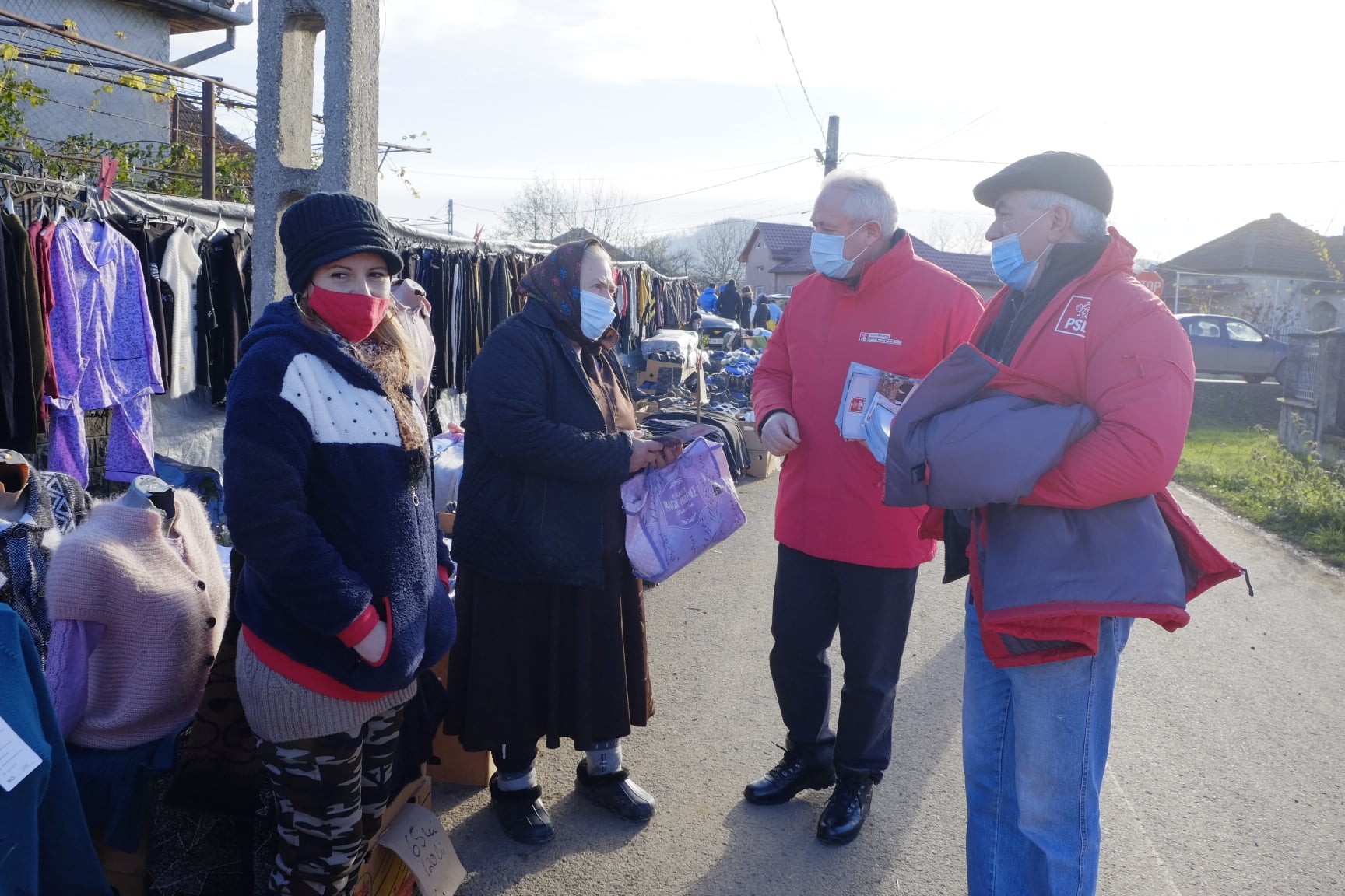 Ioan Tibil, alături de alegătorii din Tarna Mare