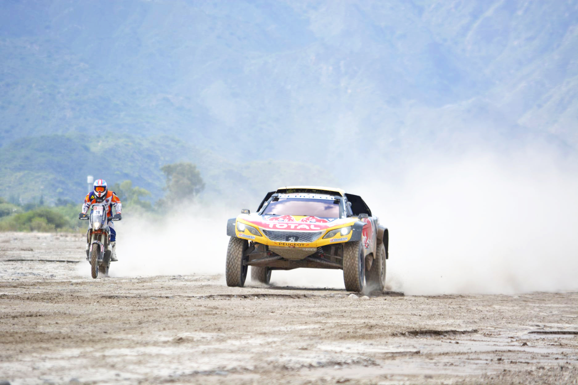 Mani Gyenes și Autonet Motorcycle Team au pornit spre Dakar 2021