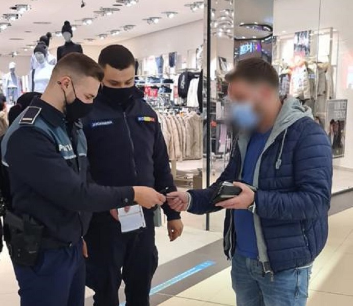 RAZIILE ANTI-COVID continuă la Satu Mare. Alte nereguli, alte AMENZI