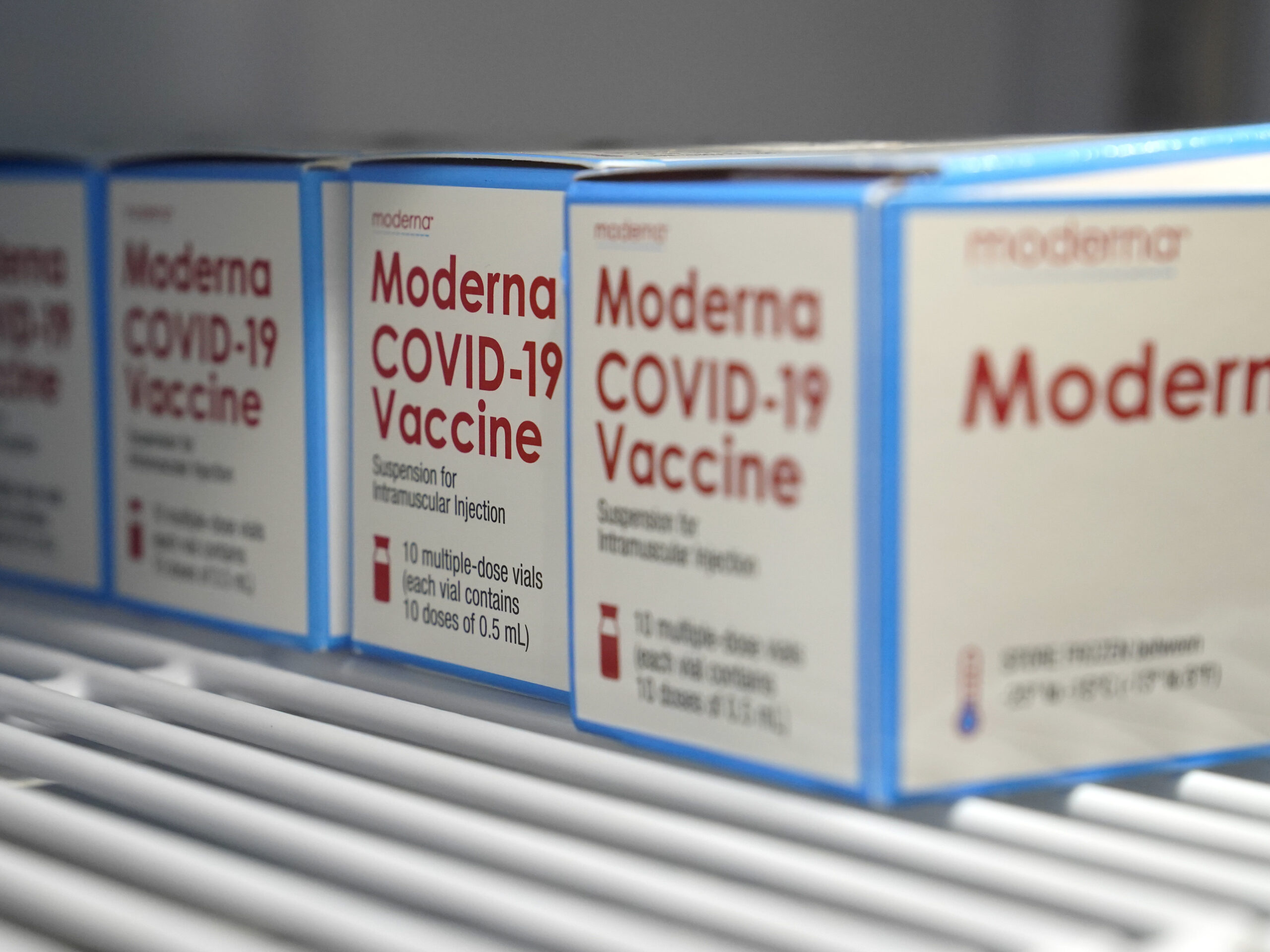 Alertă! Vaccinul Moderna, RETRAS!