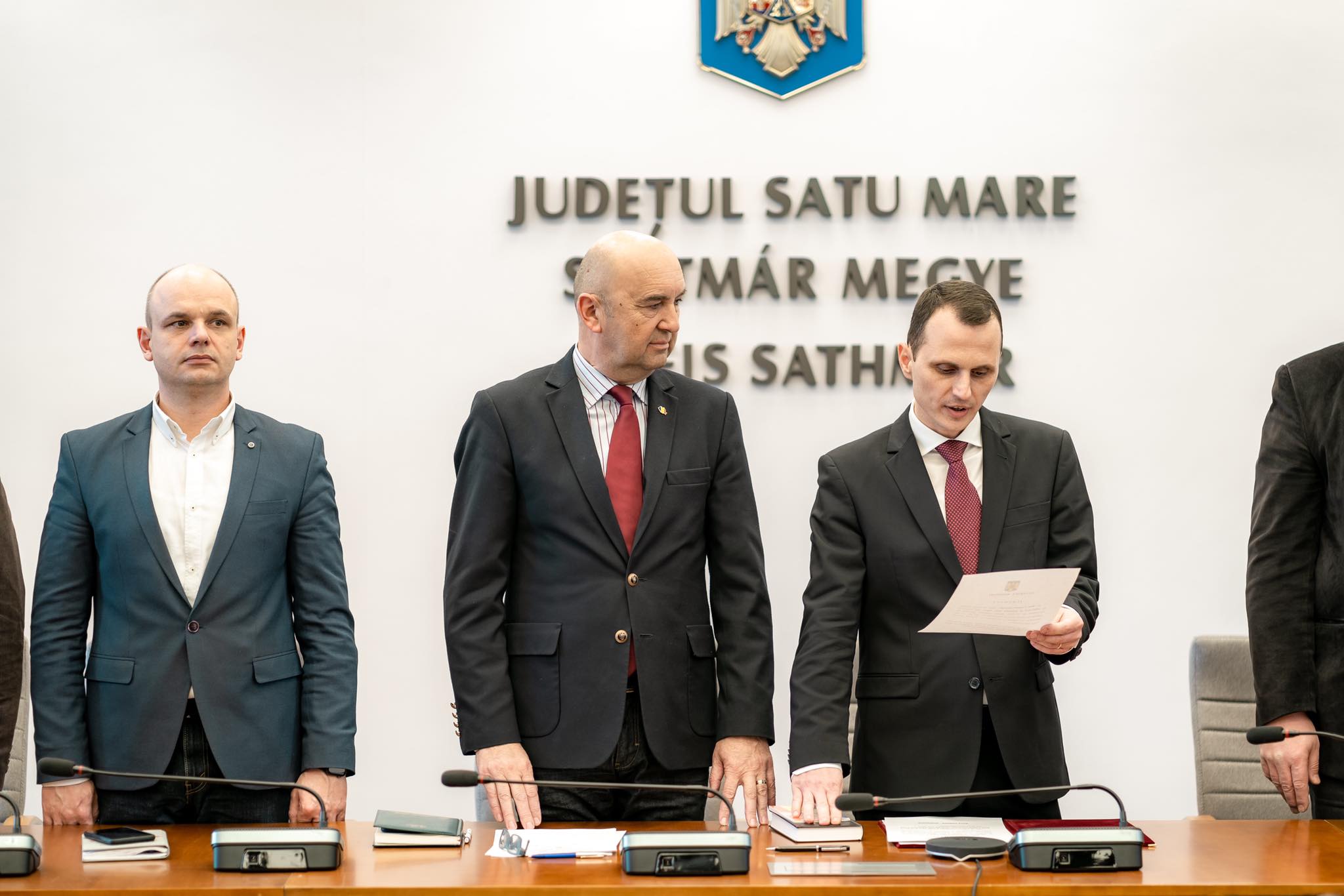 Coaliția împarte prefecturile... PNL va avea 23 de prefecţi, USR PLUS - 14, iar UDMR – 5