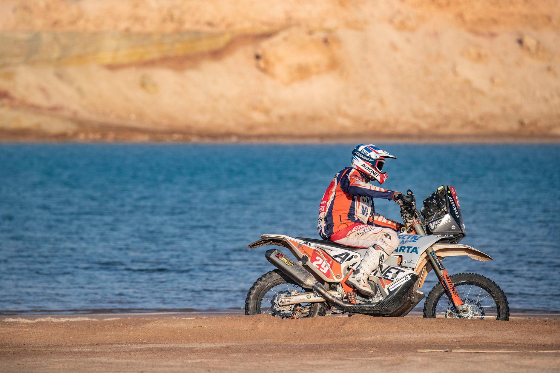 Gyenes ia viteză.  E pe 25 la general!