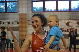 CSM SATU MARE:  Andrea Olah Orosz-MĂMICĂ de fetiță!