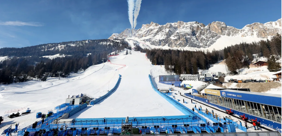 Cortina d'Ampezzo (Italia) - gazda Campionatelor Mondiale de schi alpin din acest an