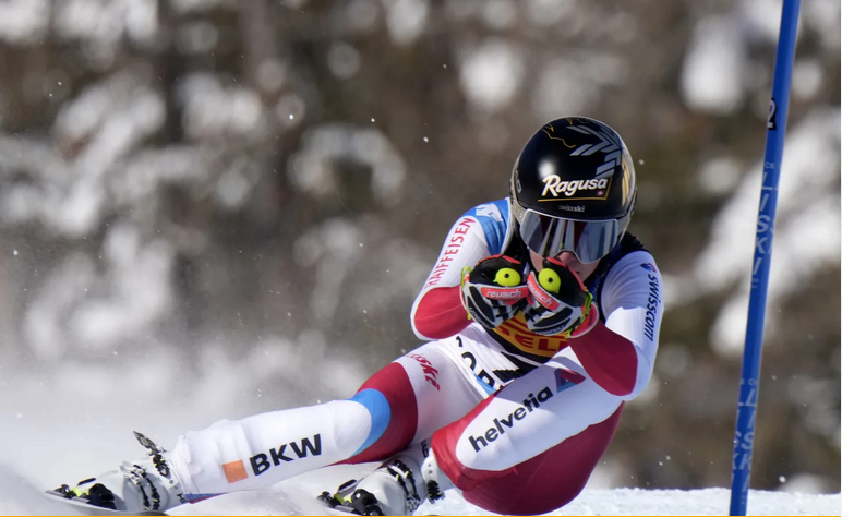 Lara Gut - Behrami și Vincent Kriechmayr și-au onorat poziția de favoriți și au devenit campioni mondiali la Super G