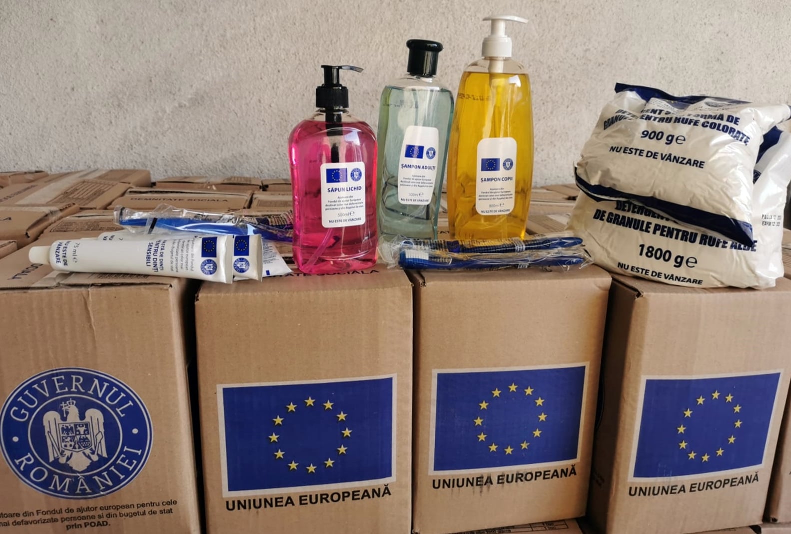 Peste 20.000 de pachete cu ajutoare UE, distribuite în județ