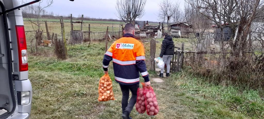 Campanie de strângere de alimente pentru nevoiași