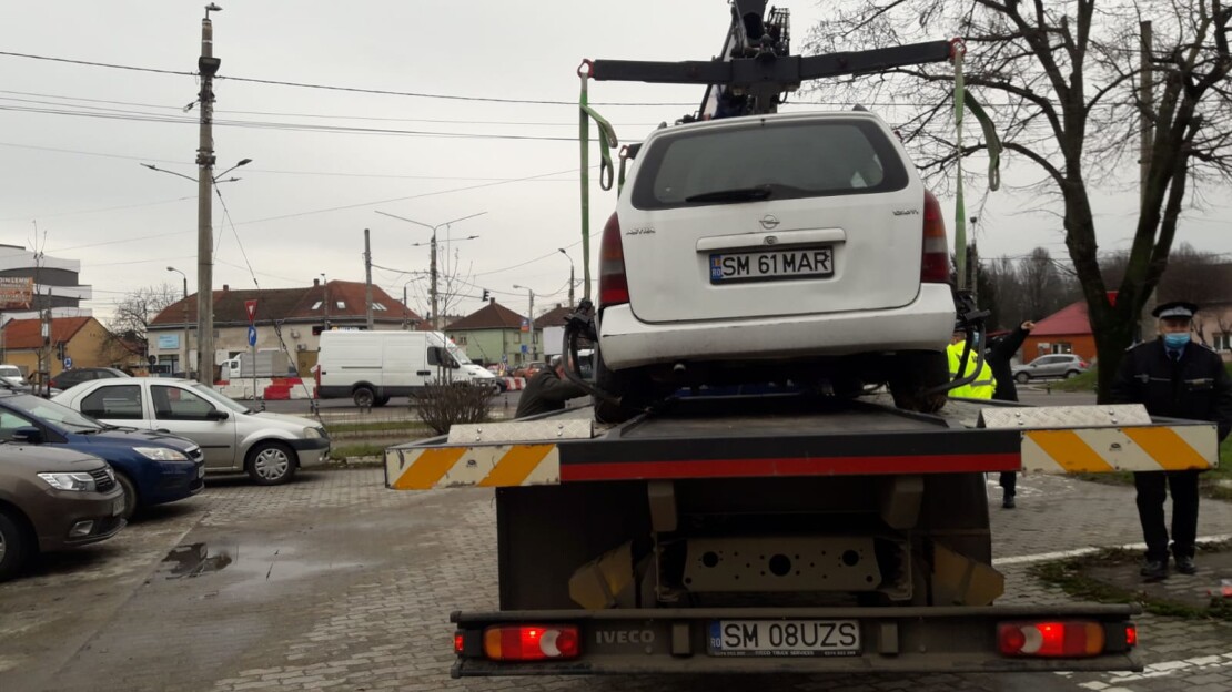 Primăria Satu Mare vinde mașinile abandonate și nerevendicate