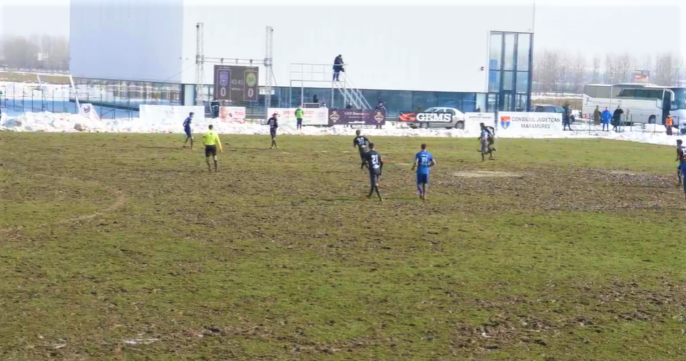 Liga a 2-a: Recea lui Fabian, remiză albă cu Chiajna, pe un teren mocirlos! Meciul a fost arbitrat de sătmăreanul Ovidiu Mazilu!