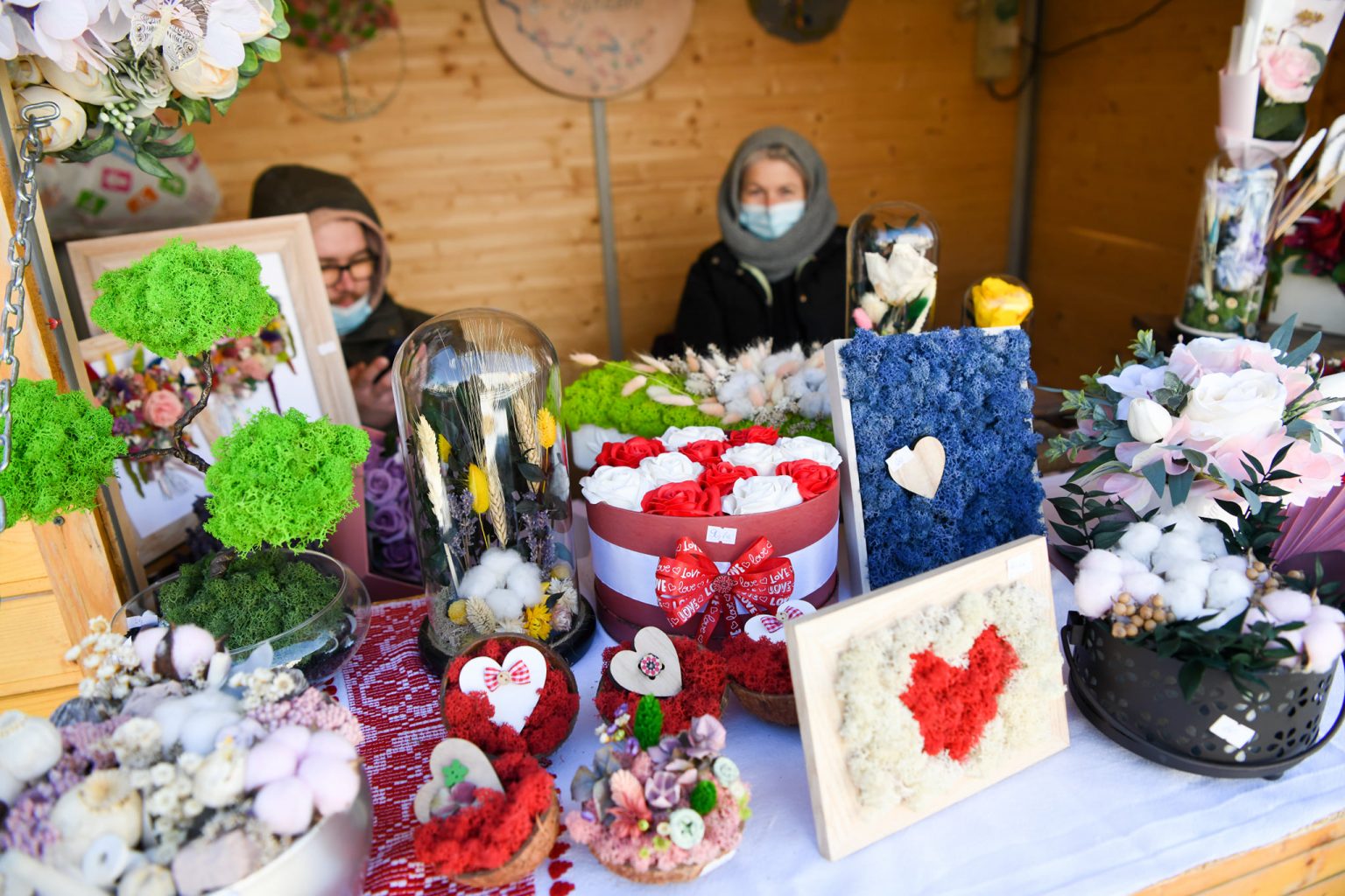 Târg de Valentine’s Day, în Parcul Central din Satu Mare, o reușită