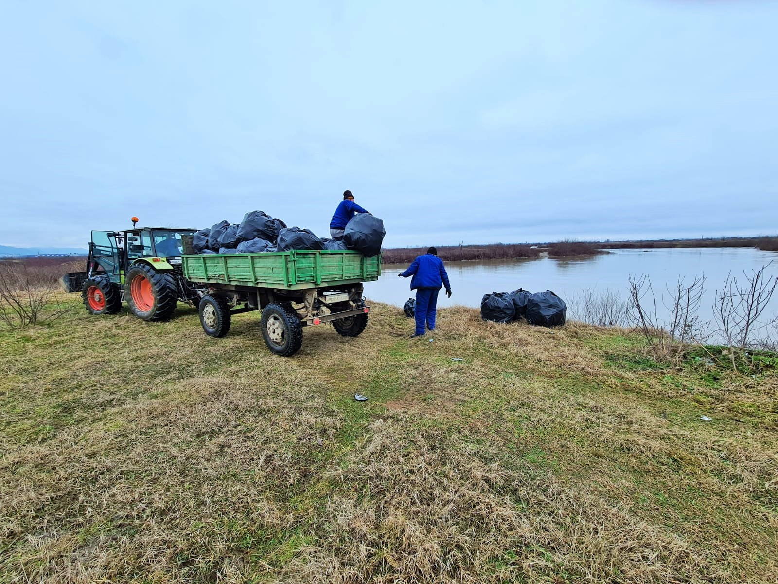 Acțiuni de ecologizare, campanii de informare și educative de Ziua Mondială a Apei