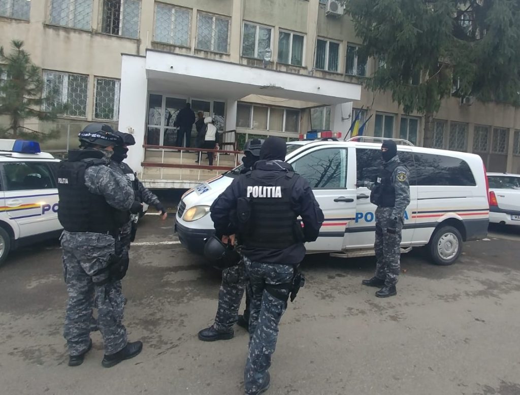 ȚEPAR ARESTAT pentru ÎNȘELĂCIUNE. Pagubă de peste 10.000 de lei