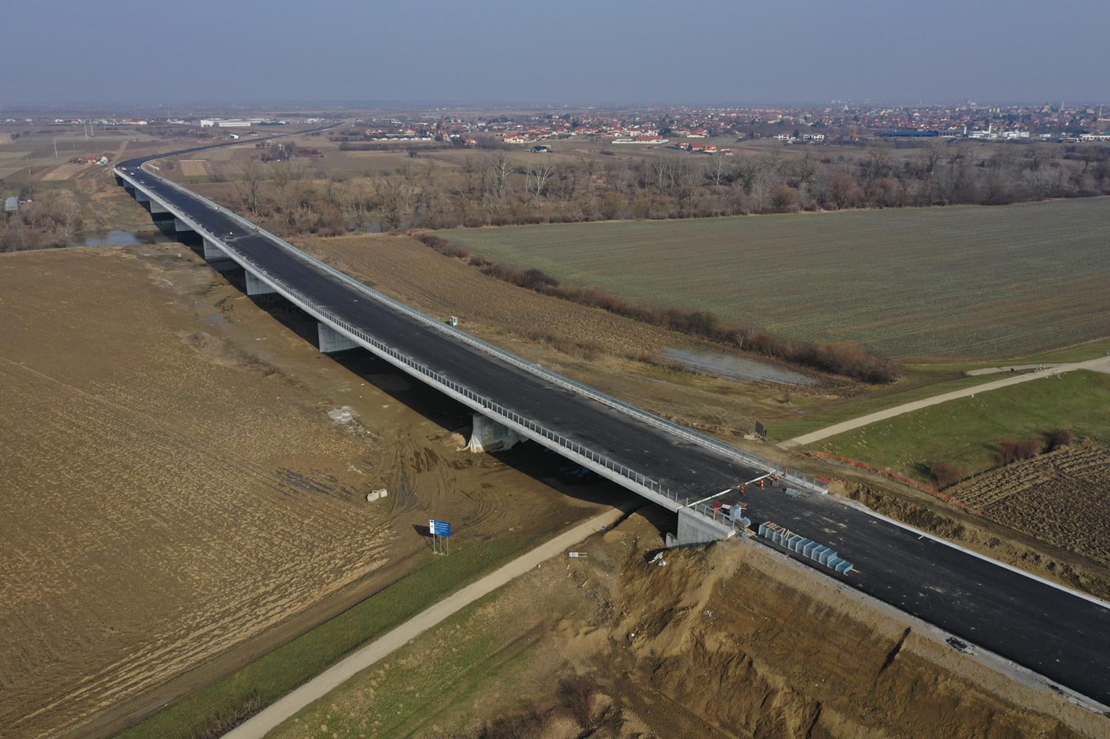 VIZITĂ PE ȘANTIER. Pe șoseaua de Centură se va circula încă din vara acestui an