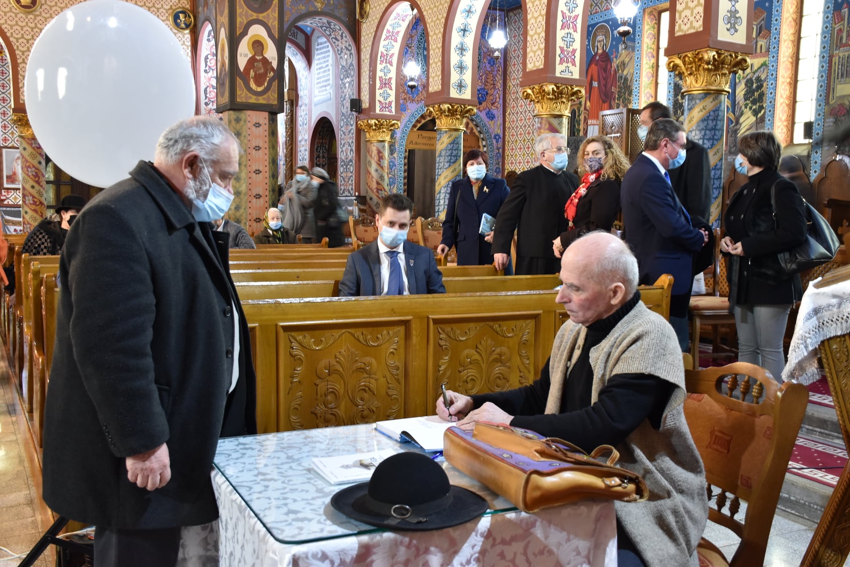 Lansare de carte și recital – Grigore Leșe la Satu Mare