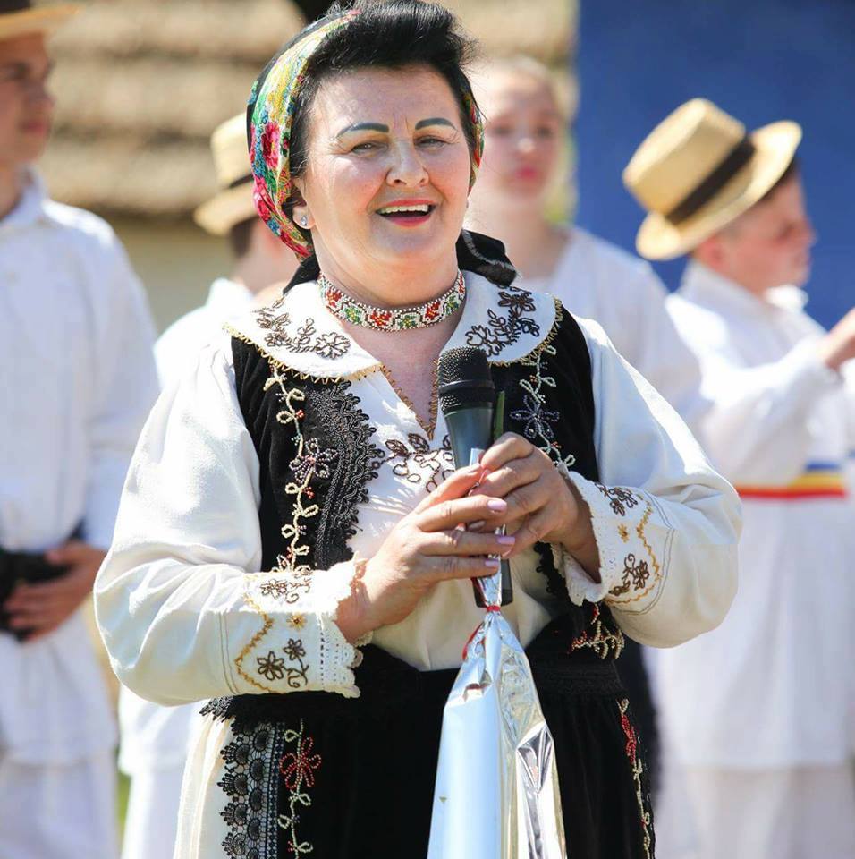 Malvina Madar Iederan în casa "Mireasa"