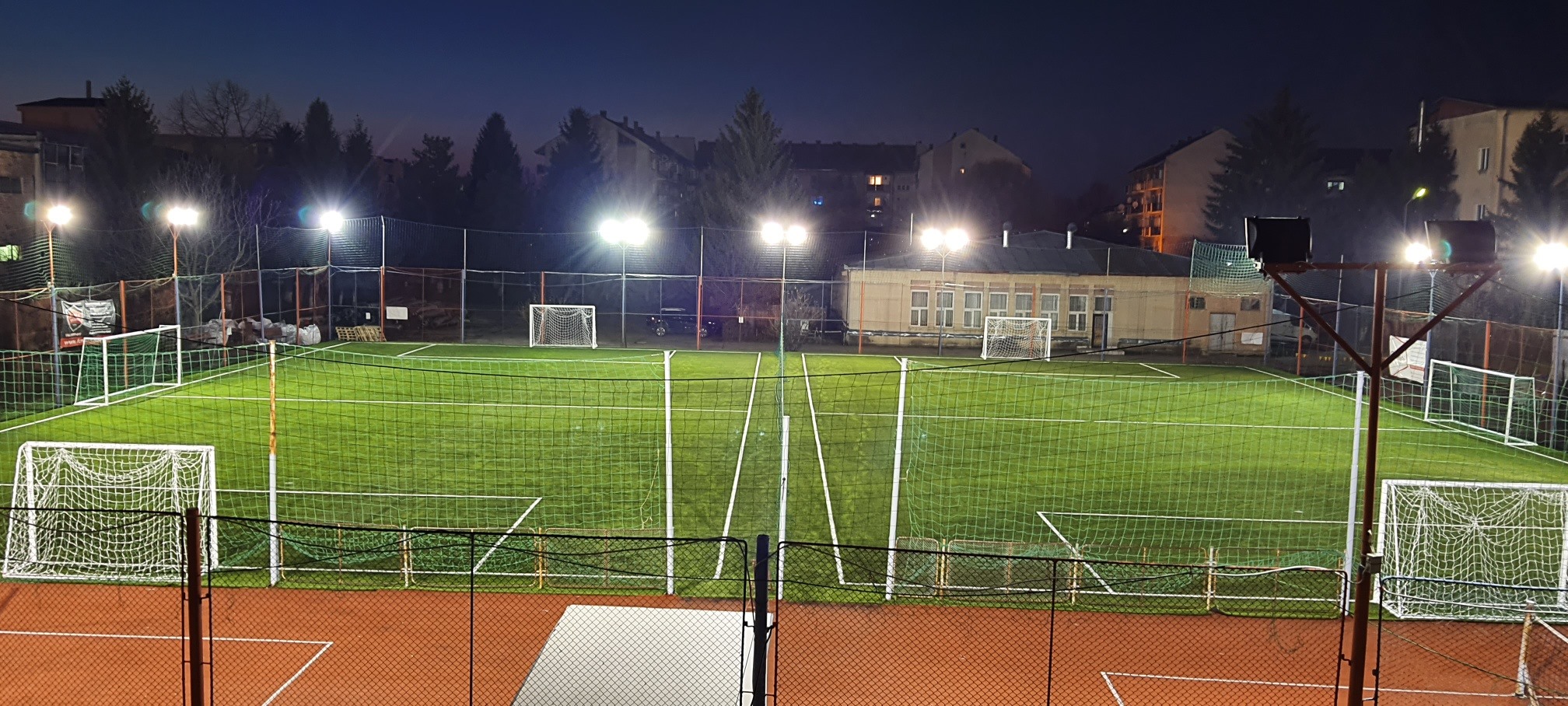 Gazon schimbat la Primavera