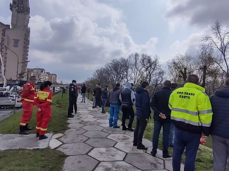 Cadavru găsit pe malul Someșului, lângă Palatul Administrativ!