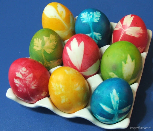 O poveste de sezon. Cu ouă colorate sau, după caz, revopsite