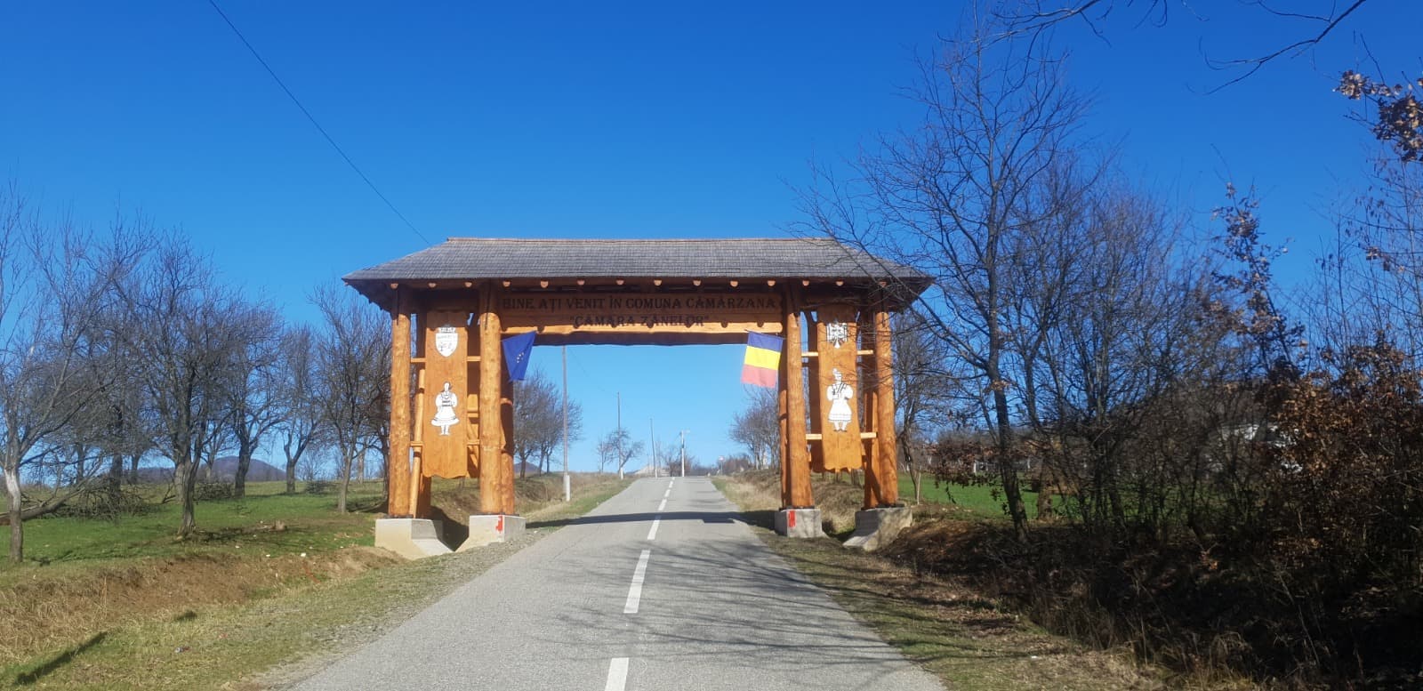 Destinații de weekend. Drumeții în locuri mirifice ale județului. Cămara Zânelor, loc de legendă