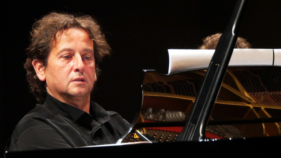 Adulație pentru Stravinski, Ceaikovski și Prokofiev ne propune on-line Filarmonica Dinu Lipatti