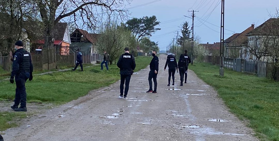 FOTOGALERIE. DESANT  al MASCAȚILOR printre ȚIGANII din județ