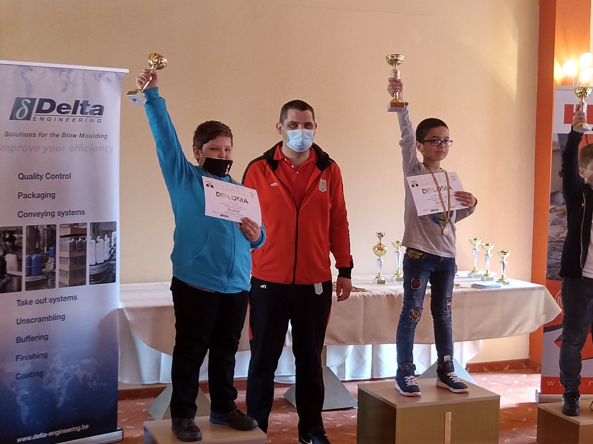 Micuții șahiști sătmăreni, pe podium la turneul “Tinerii Lei!” din Baia Mare