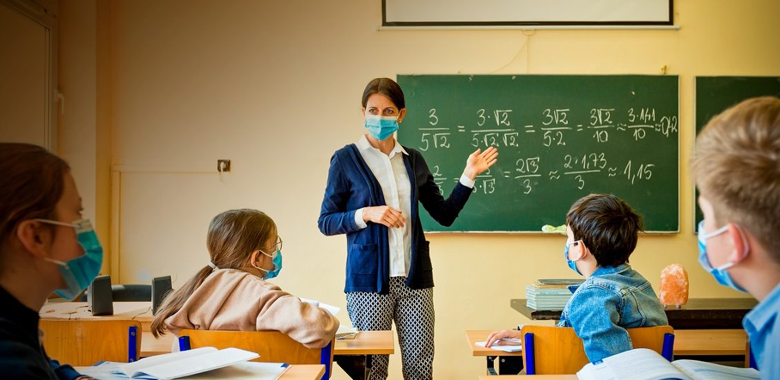 Structura anului școlar ar putea să fie schimbată