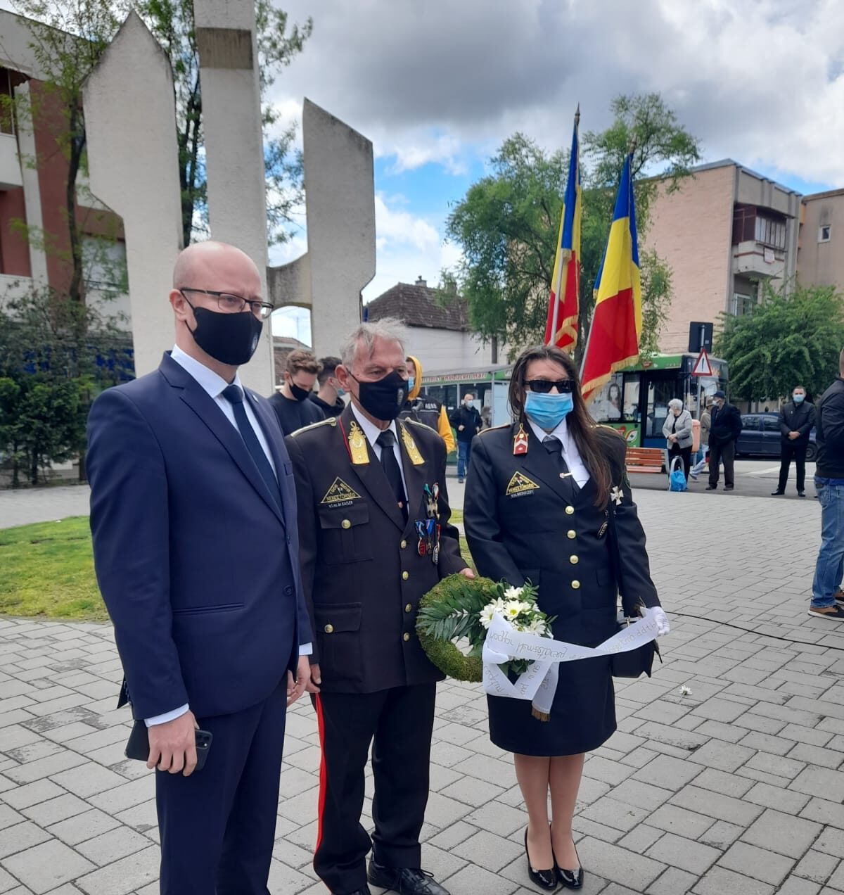 GALERIA FOTO. Ziua de 14 Mai înseamnă un moment de solidaritate pentru sătmăreni. Comemorarea victimelor inundațiilor din 1970.