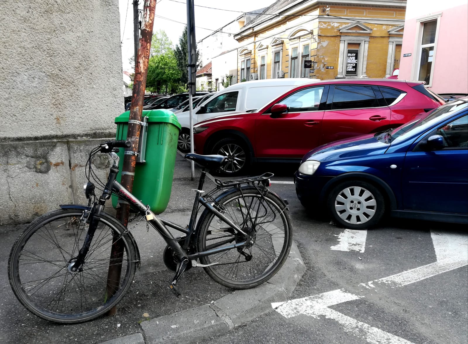 Noul suport pentru biciclete