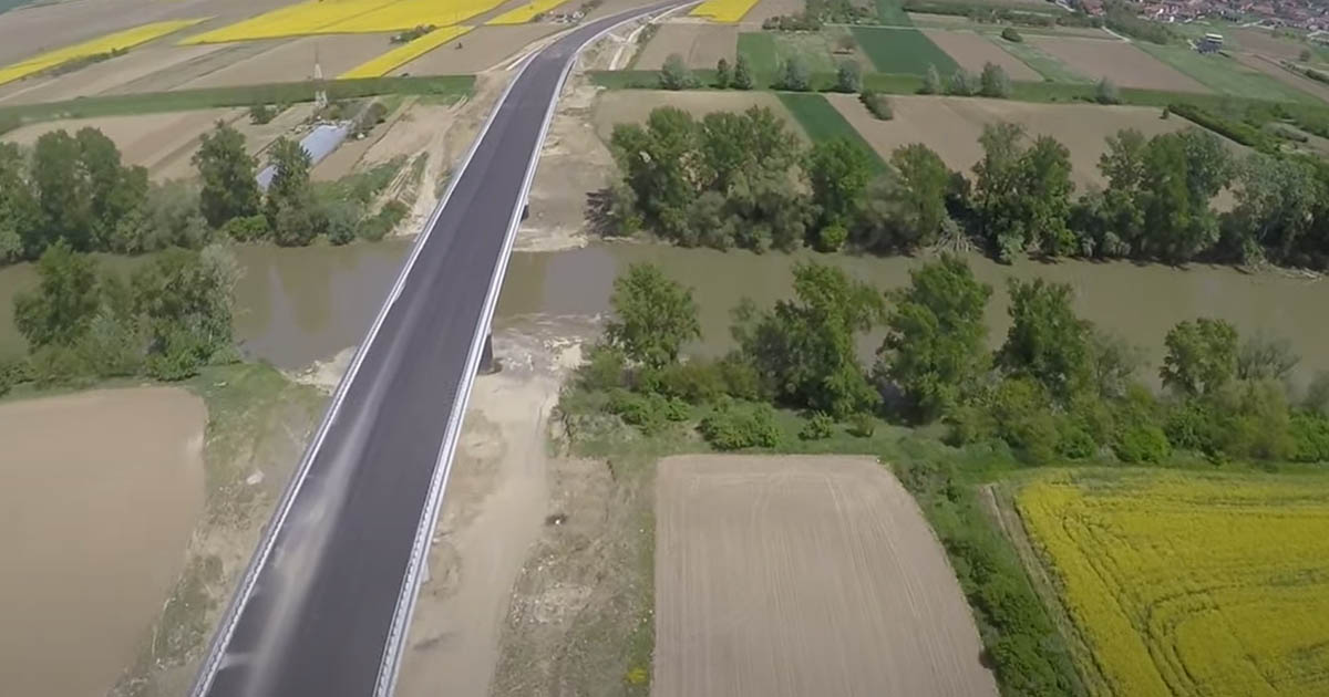 Ministrul de Interne a cerut finalizarea lucrărilor de la centura de ocolire a Sătmarului