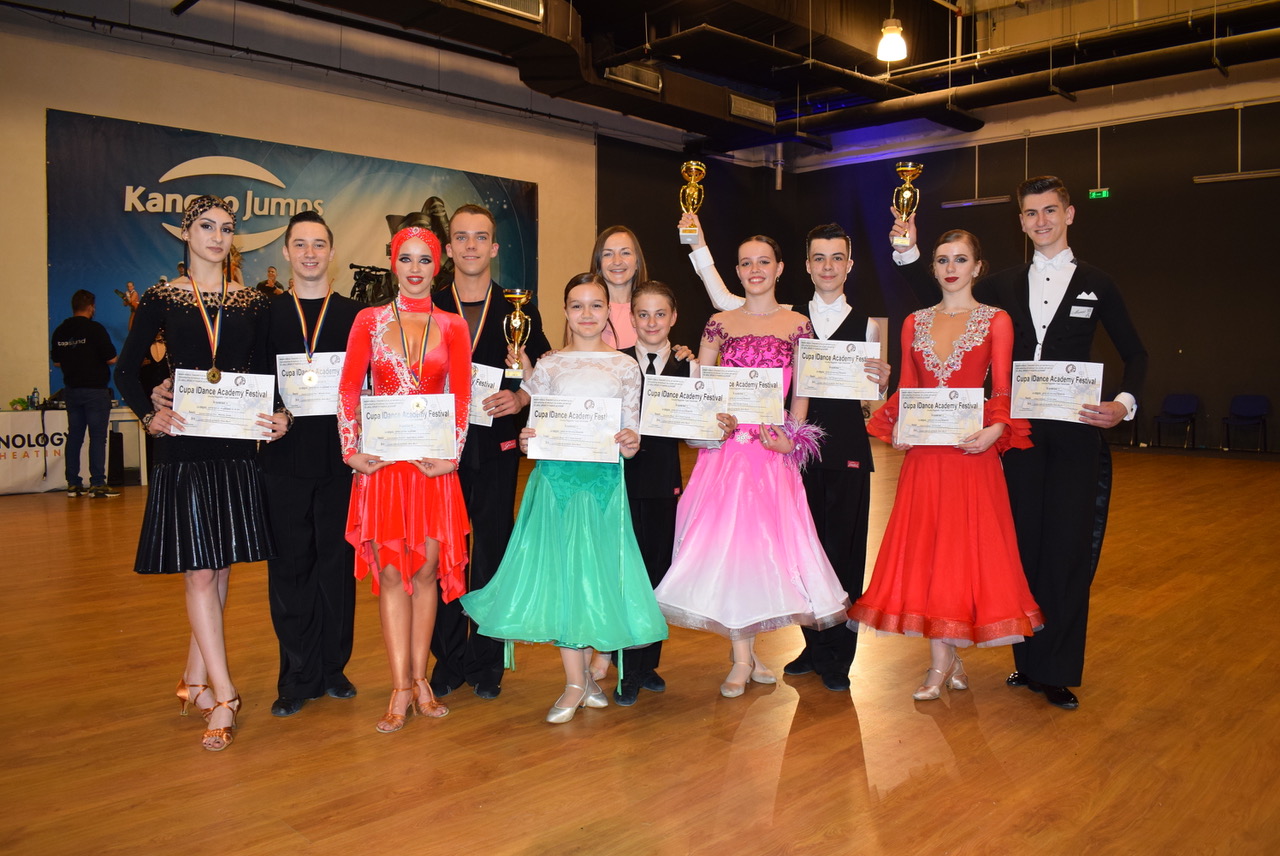 Loga Dance School pe podium la Cupa Oradea