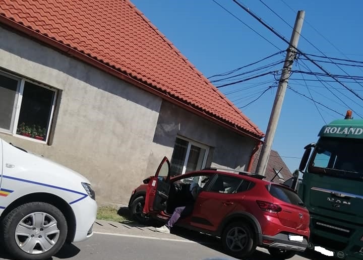 Tirist sătmărean, implicat într-un accident în județul vecin