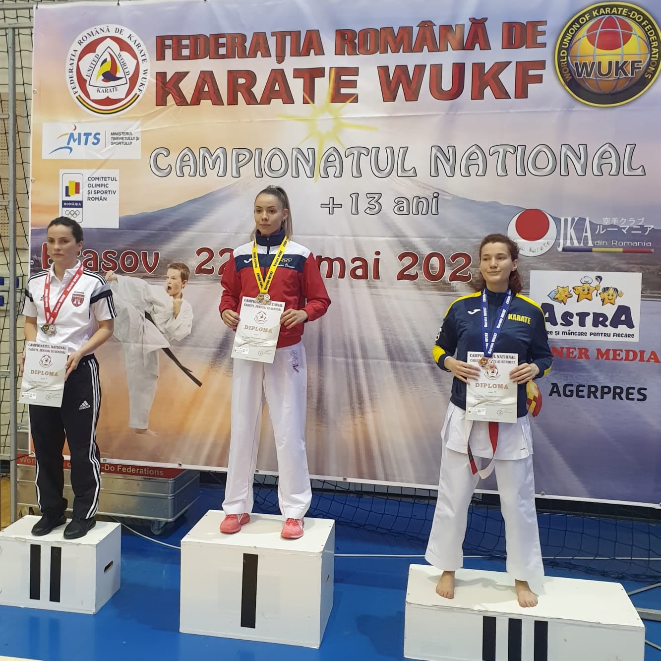Daiana Vancsa, confirmă! A luat AURUL la Naționale ! Rezultate deosebite pentru karateka CSM Satu Mare și Zannshin!