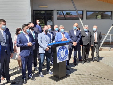 Florin Cîţu, la Satu Mare:  De la 1 iunie vor exista relaxări pentru toţi românii, indiferent de zona unde sunt