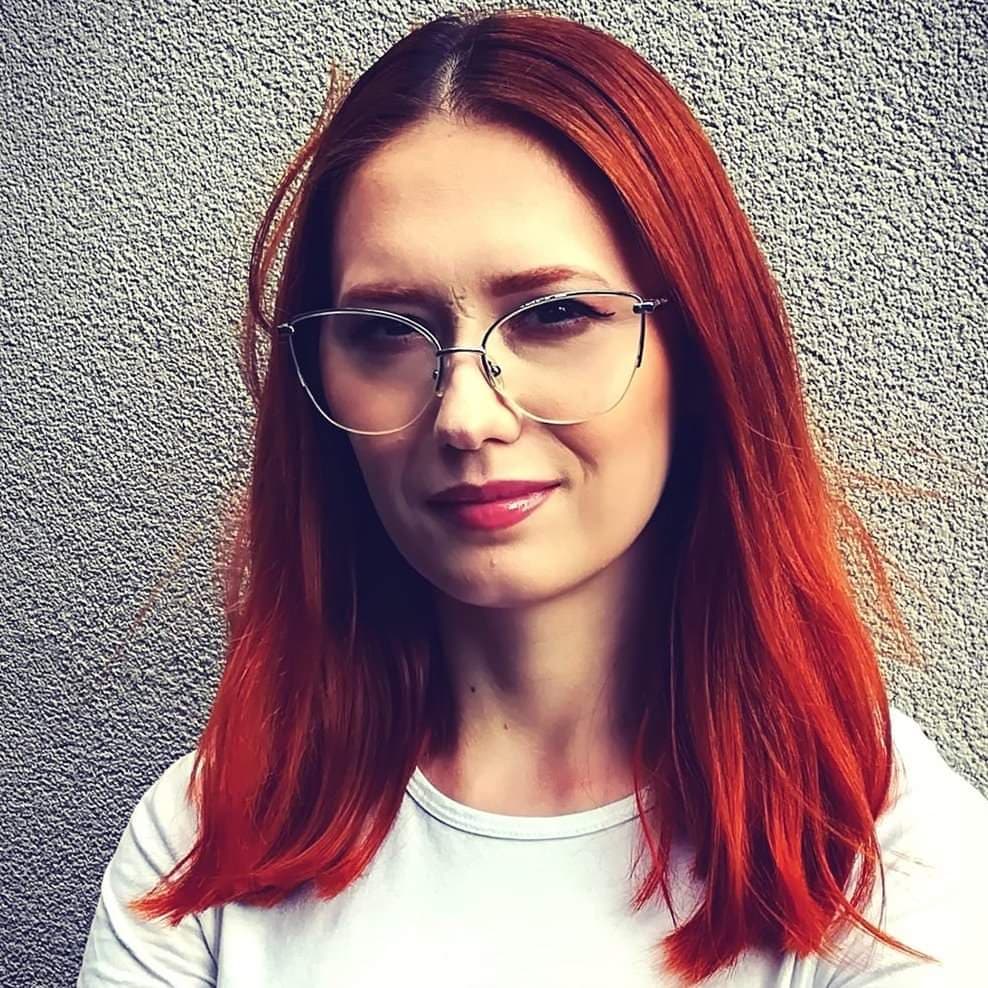 Crema neparfumată urmată de protecție solară este cheia unui ten de invidiat