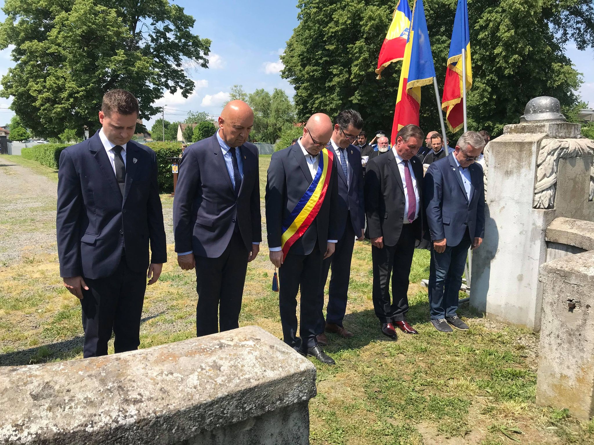 Ceremonial organizat cu ocazia Zilei Eroilor