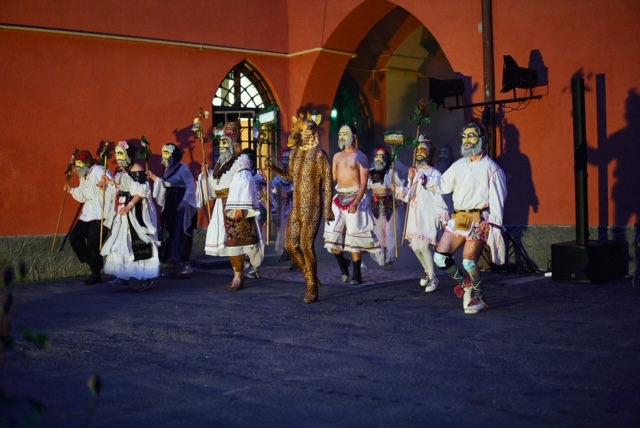 Final de stagiune cu spectacolul "Bacantele"